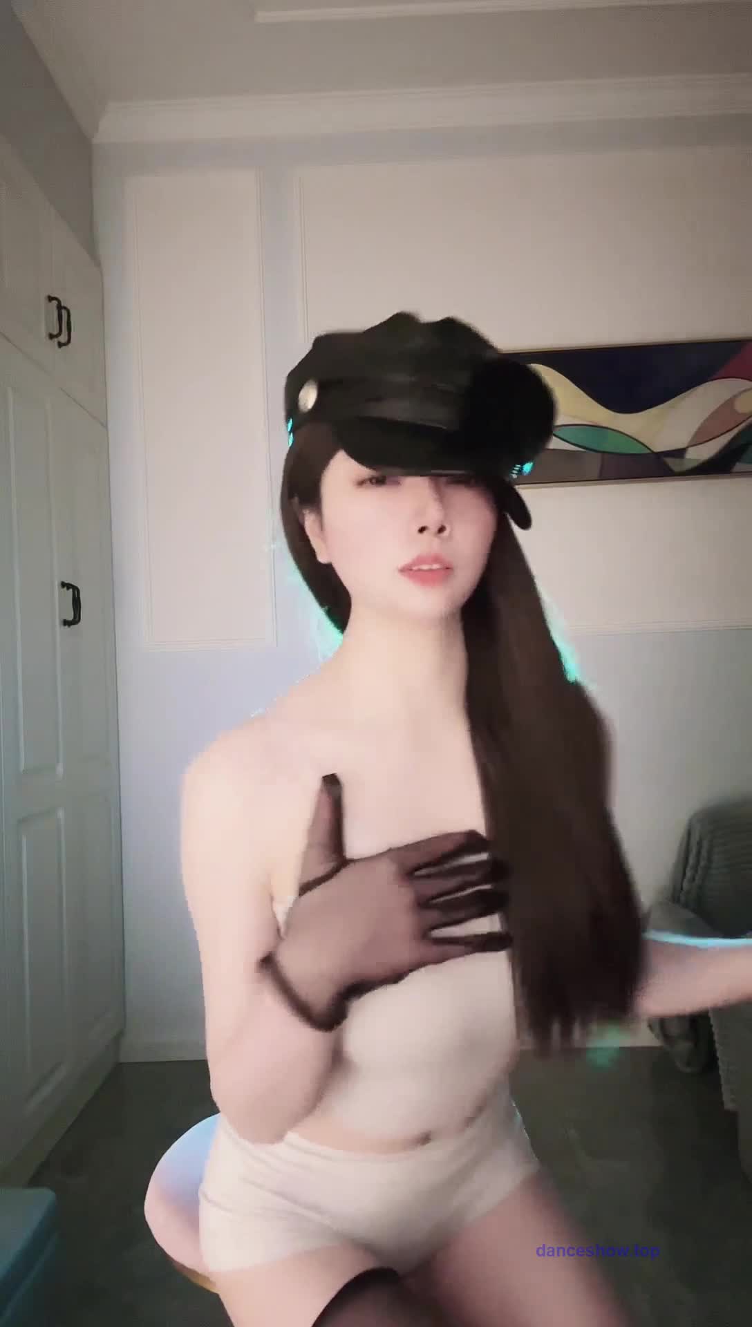 6
